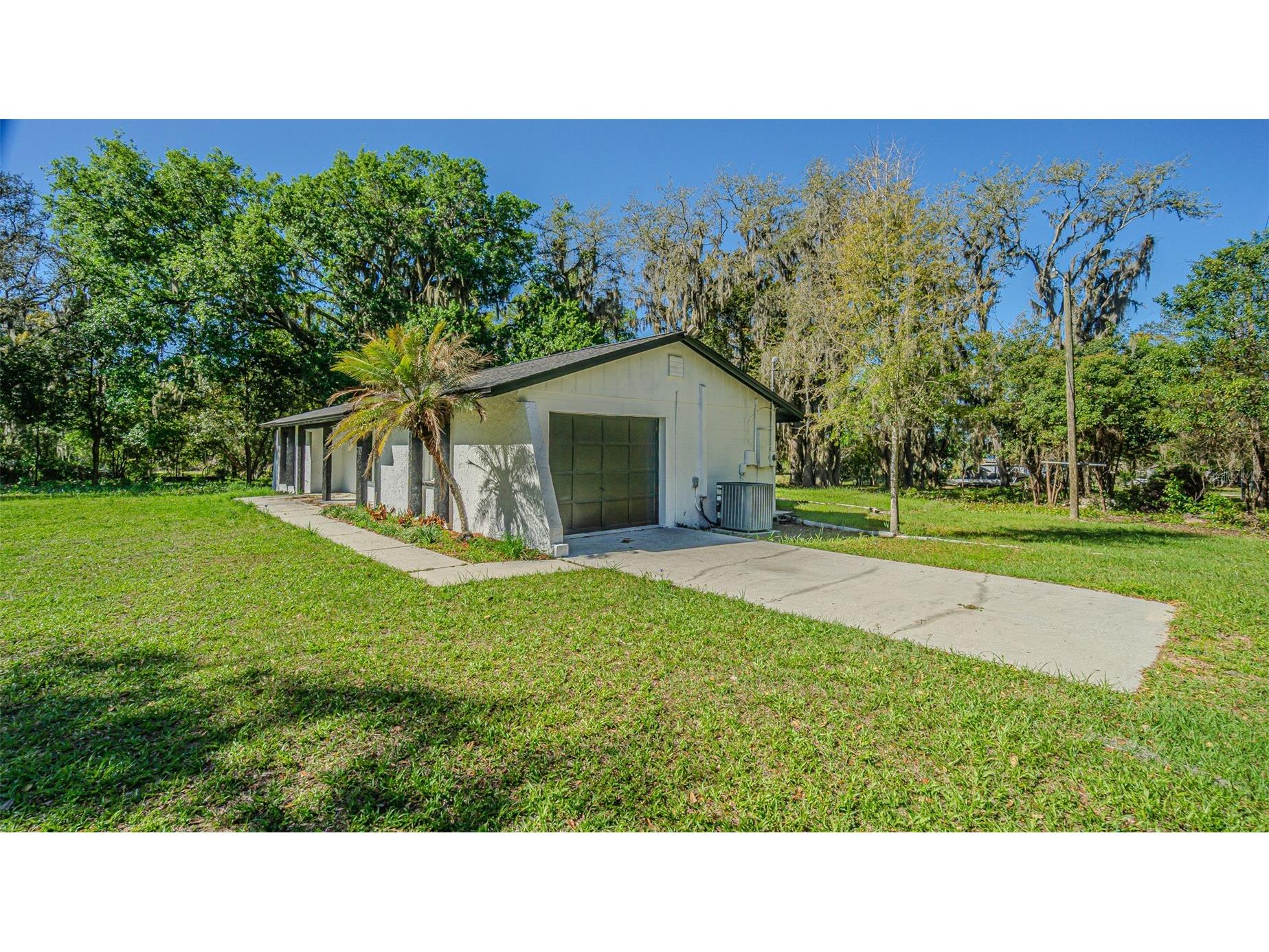 8807 Overlook Drive Wesley Chapel FL 33545 TB8525661 image42