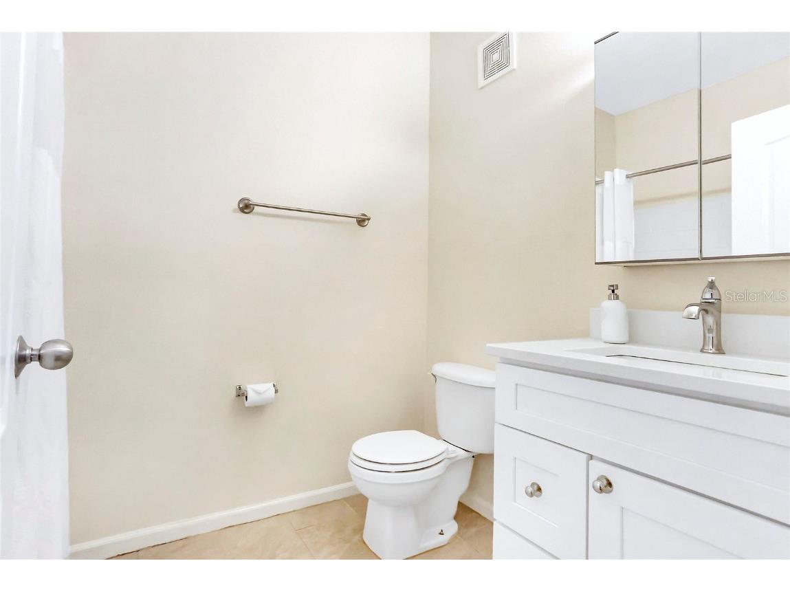 8807 Villa View Circle #2 Orlando FL 32821 O6298358 image22