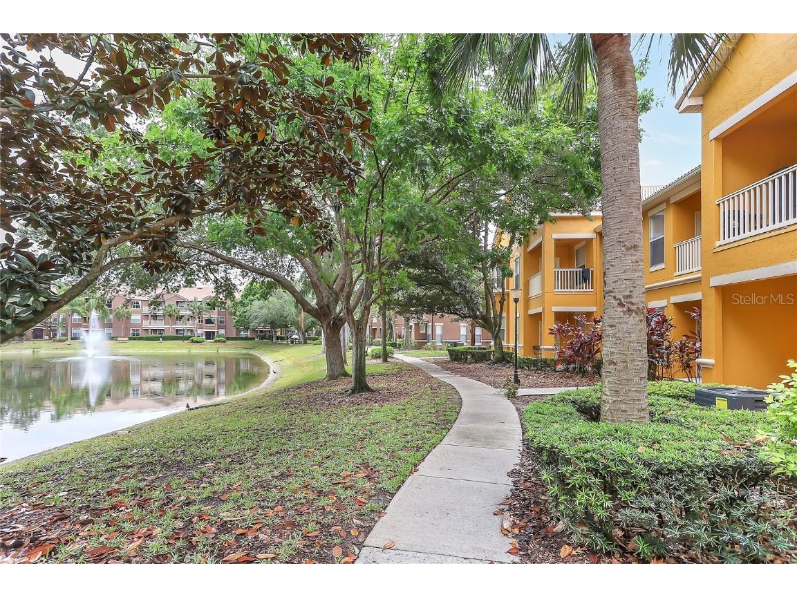 8807 Villa View Circle #2 Orlando FL 32821 O6298358 image3