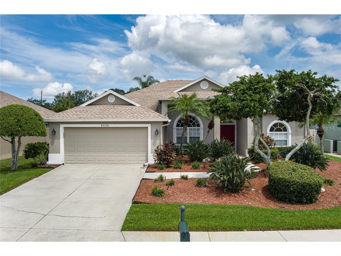 8808 30th Street E Parrish FL 34219 A4660440 image1