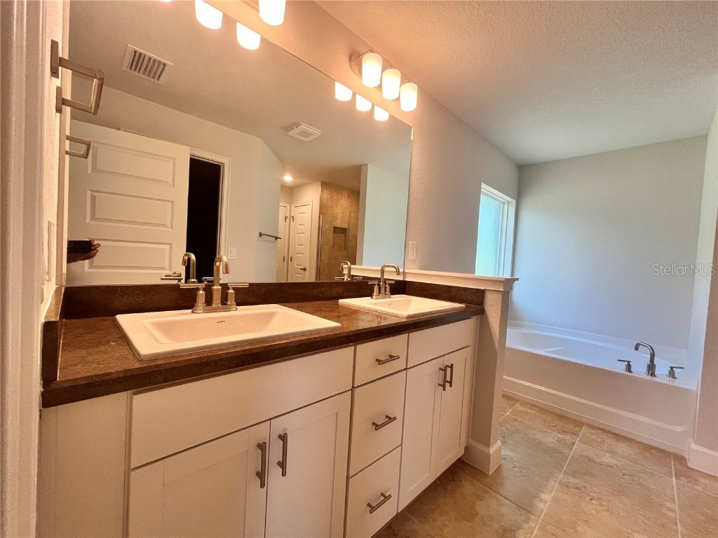 8808 SE 155th Place Summerfield FL 34491 OM698358 image12