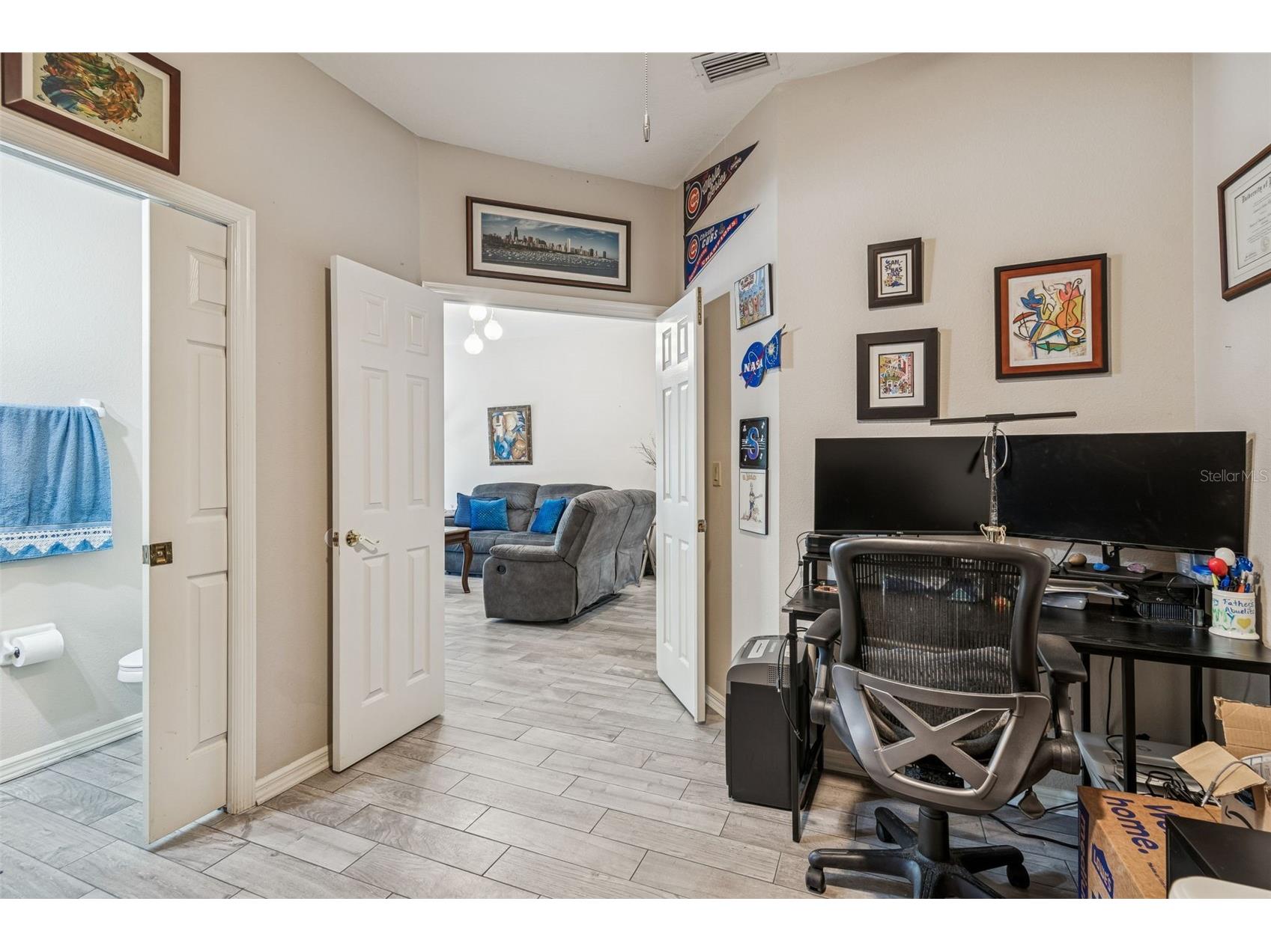 8809 Casablanca Way Tampa FL 33626 TB8470142 image16