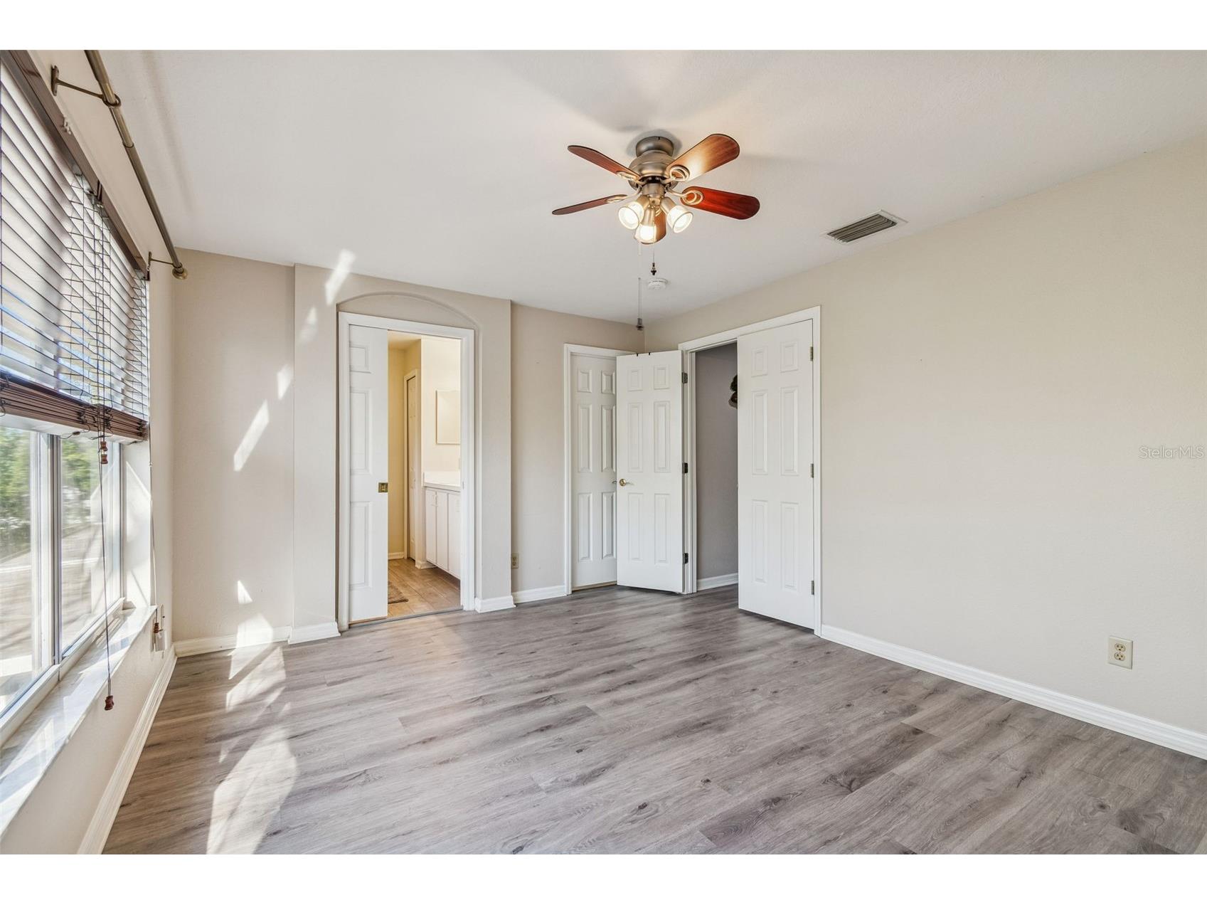 8809 Casablanca Way Tampa FL 33626 TB8470142 image21
