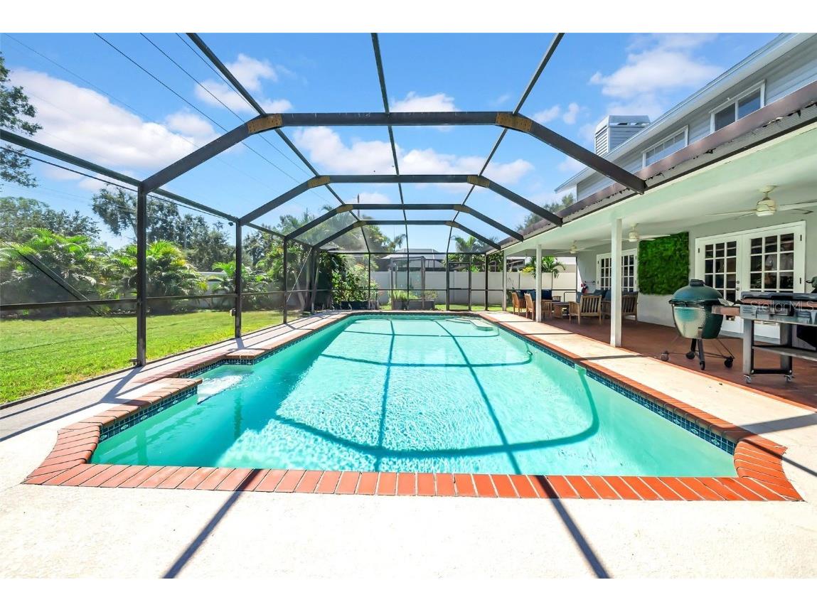 8809 Glen Lakes Boulevard N Saint Petersburg FL 33702 TB8425707 image46