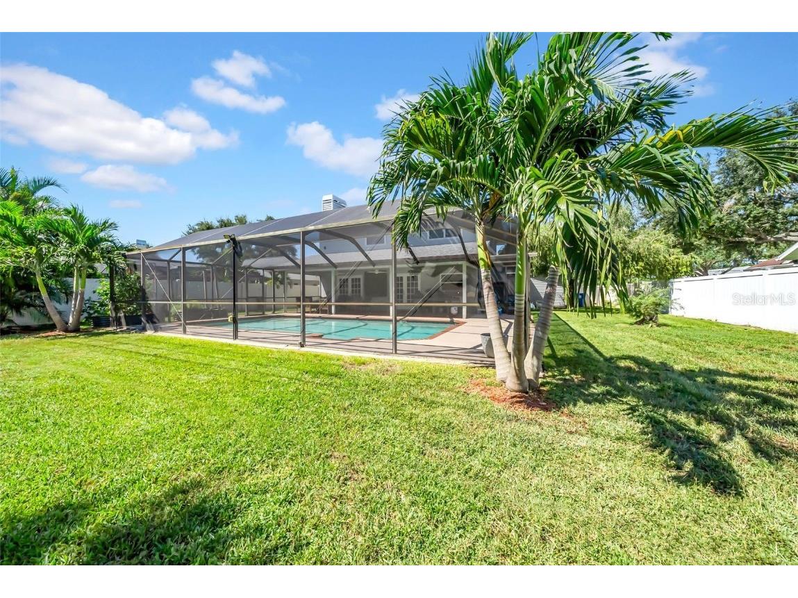 8809 Glen Lakes Boulevard N Saint Petersburg FL 33702 TB8425707 image52