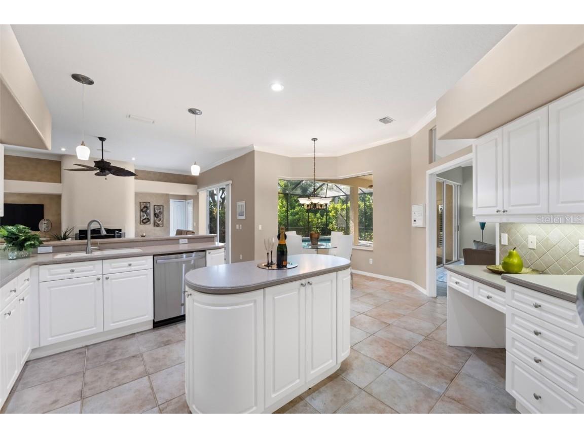 8809 Havenridge Drive Sarasota FL 34238 A4661792 image28