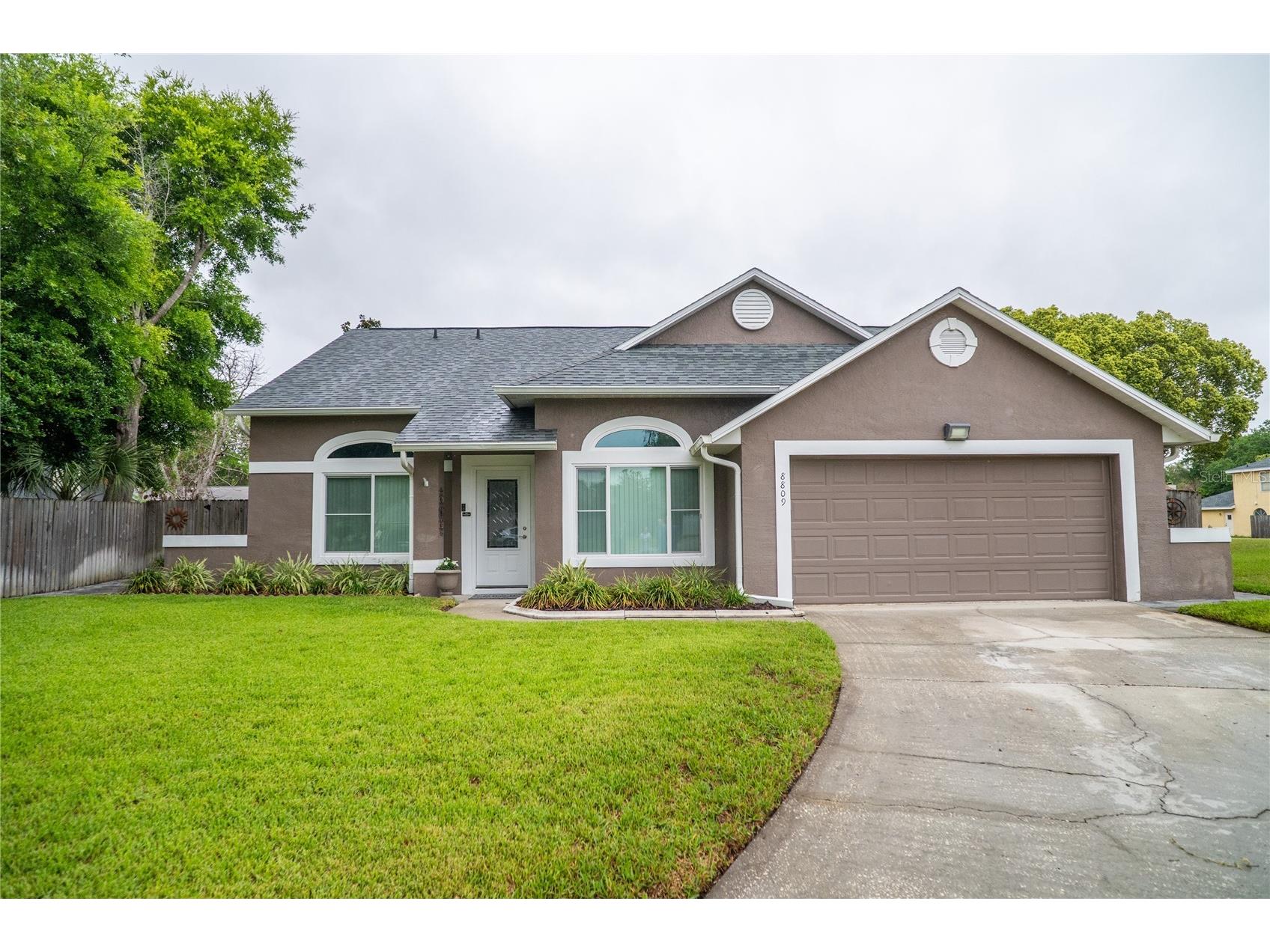 8809 Hunting Bow Court Orlando FL 32829 O6396816 image2