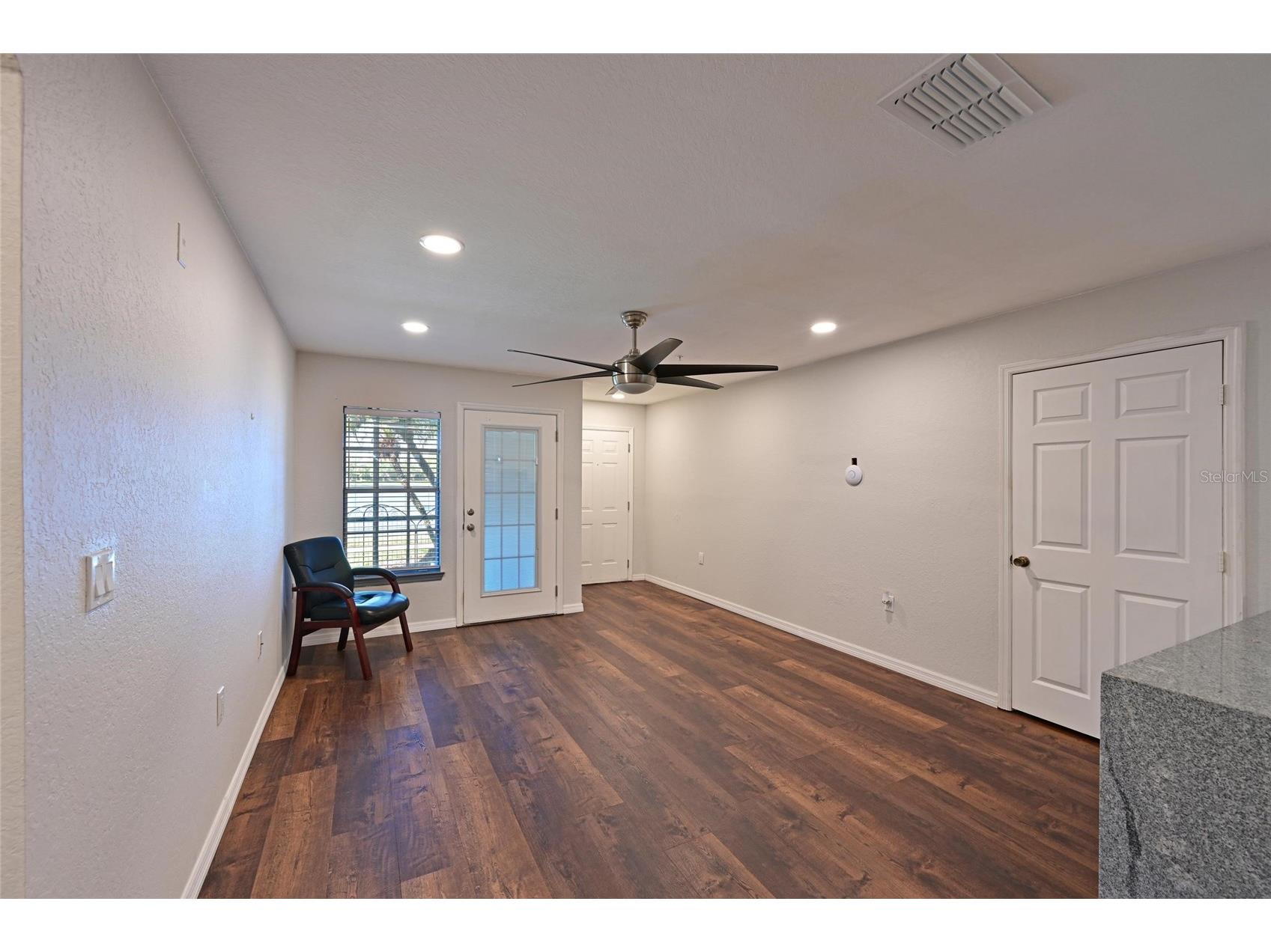 8809 Manor Loop #106 Lakewood Ranch FL 34202 A4668632 image10