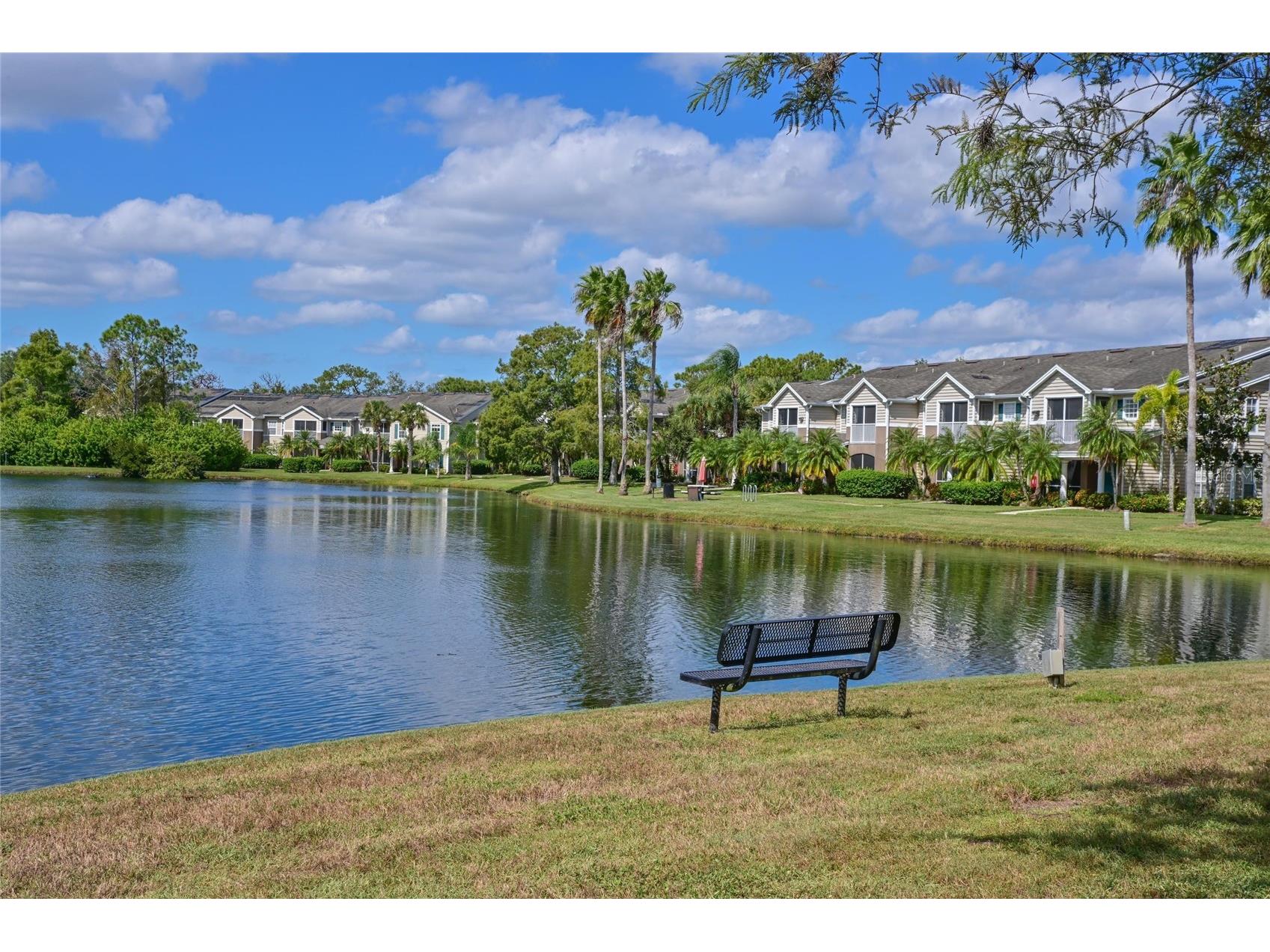 8809 Manor Loop #106 Lakewood Ranch FL 34202 A4668632 image3