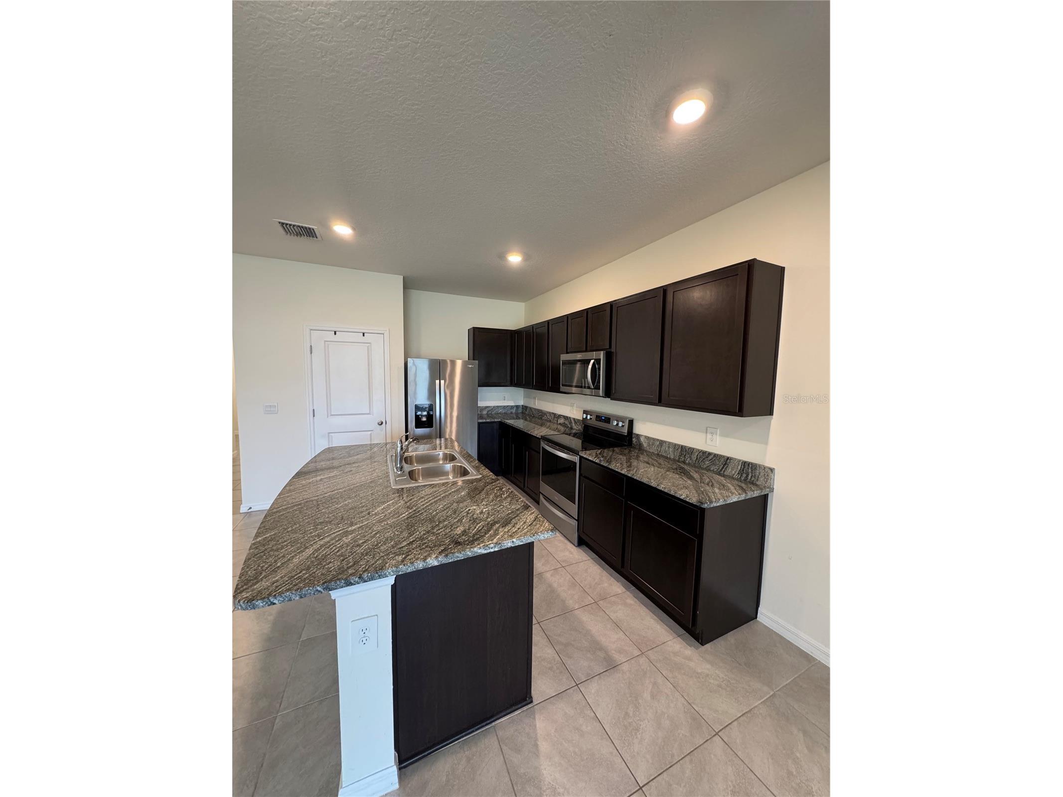8809 Milestone Drive Sarasota FL 34238 O6393181 image12