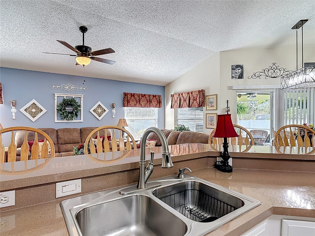 881 Goldcoast Drive Deltona FL 32725 V4945080 image18