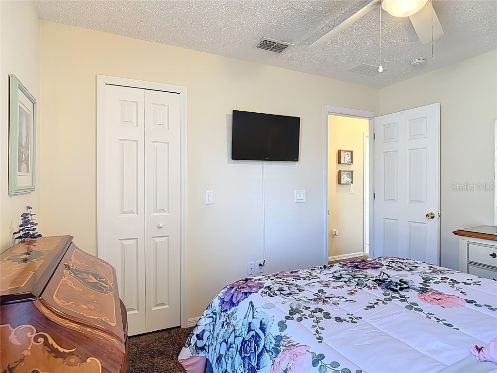 881 Goldcoast Drive Deltona FL 32725 V4945080 image40