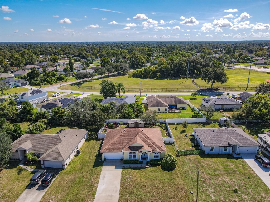 881 Goldcoast Drive Deltona FL 32725 V4945080 image7