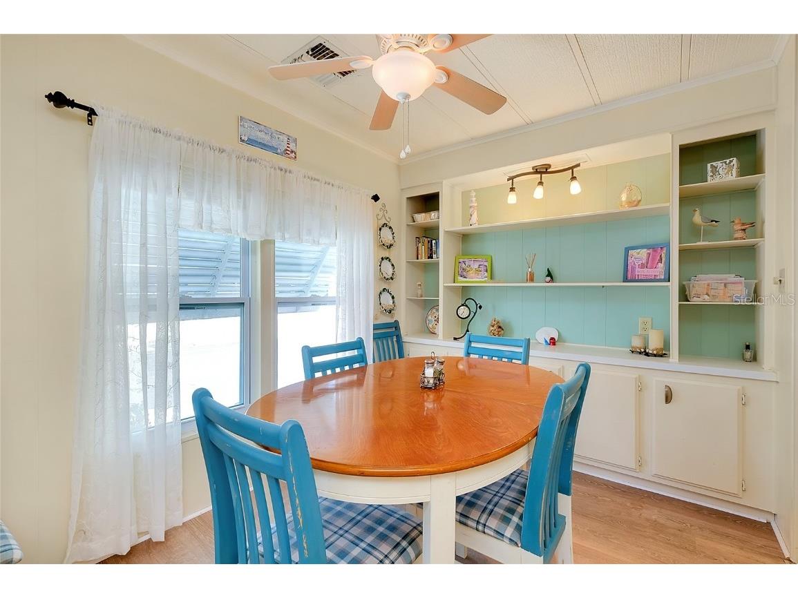 881 Grado Drive Venice FL 34285 N6138693 image5