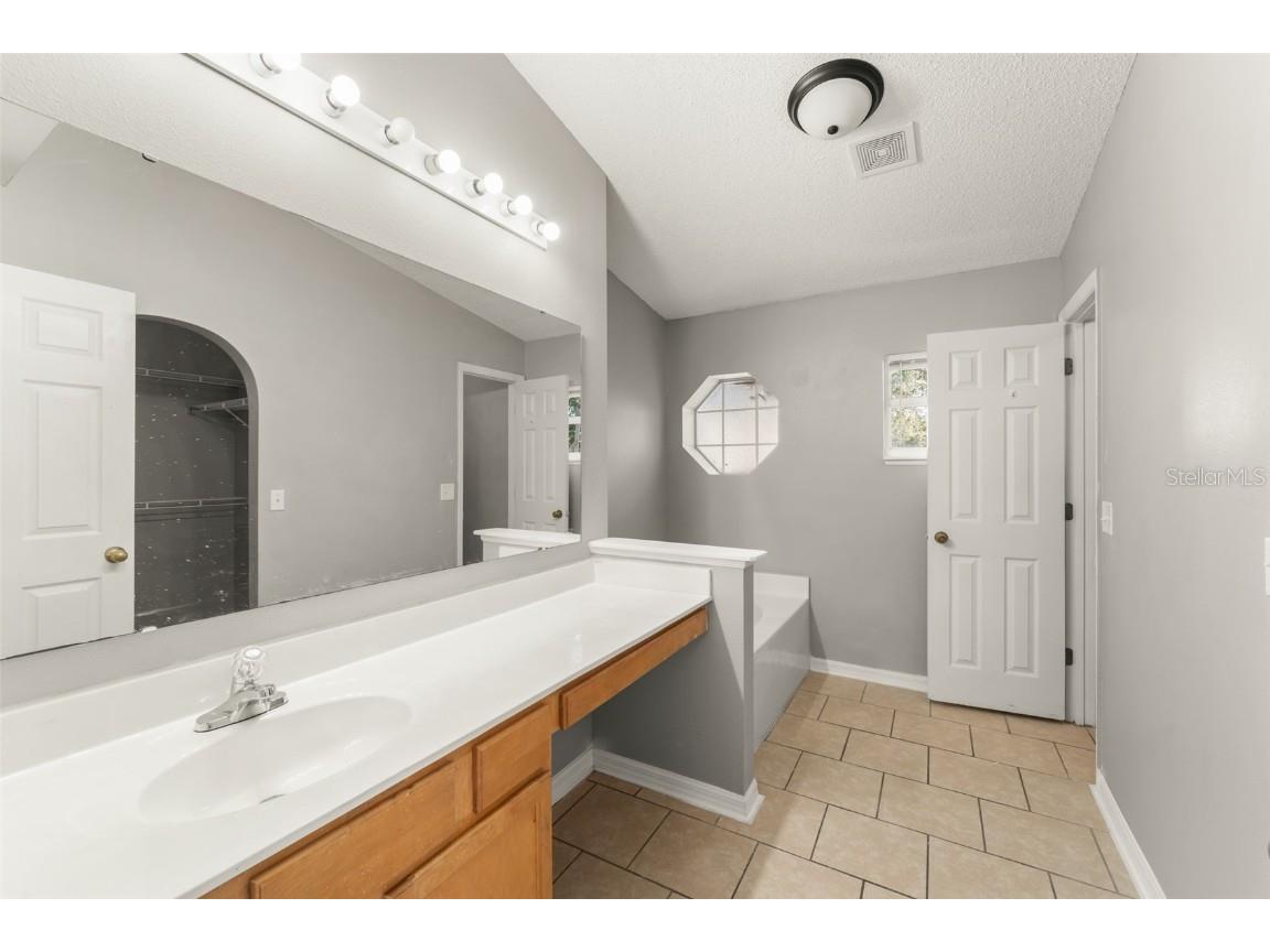 881 Vanderbilt Drive Eustis FL 32726 O6368147 image8