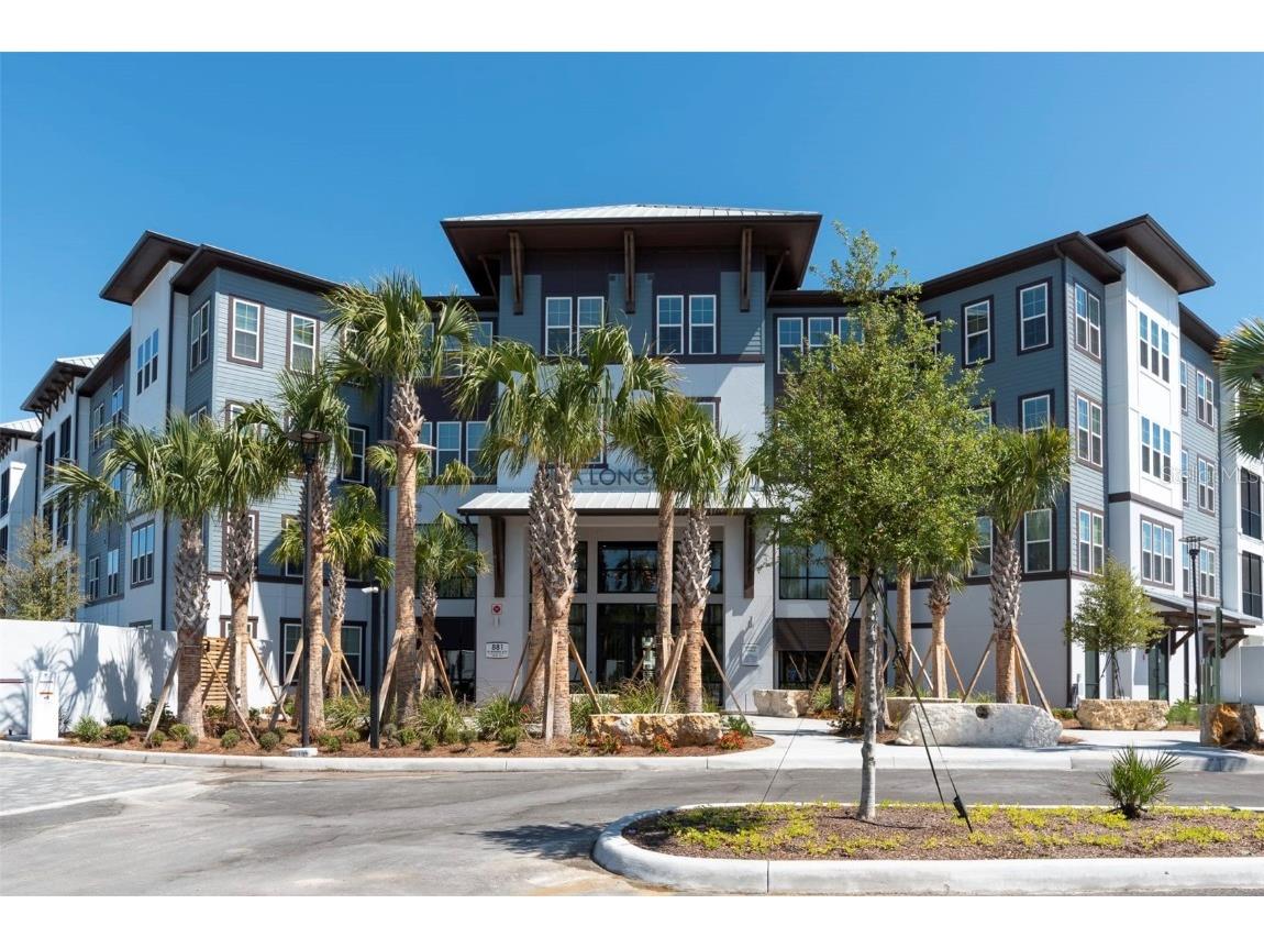 881 W Warren Avenue Longwood FL 32750 O6188367 image1