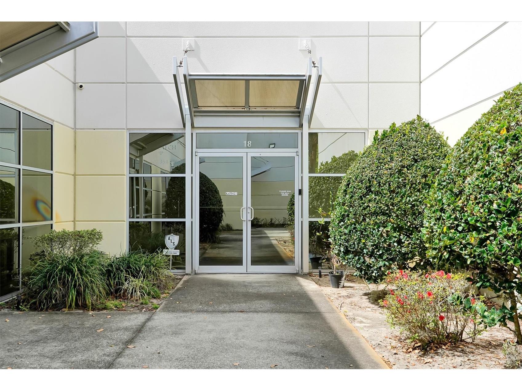 8810 Commodity Circle #18 Orlando FL 32819 O6391122 image1