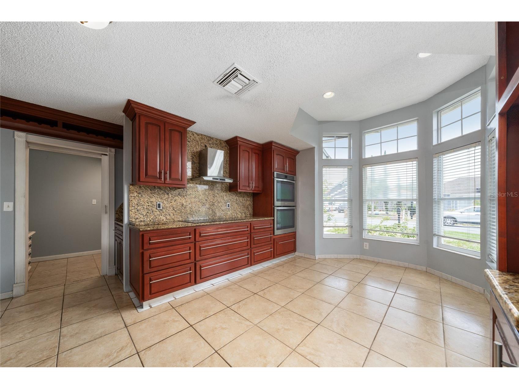 8810 Kensington Court Kissimmee FL 34747 S5151363 image4