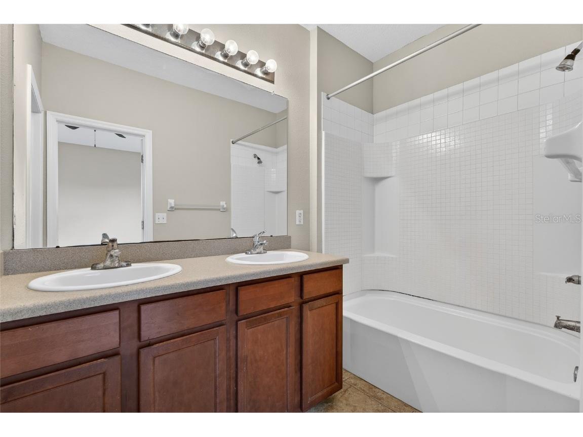 8810 Moonlit Meadows Loop Riverview FL 33578 TB8448848 image19