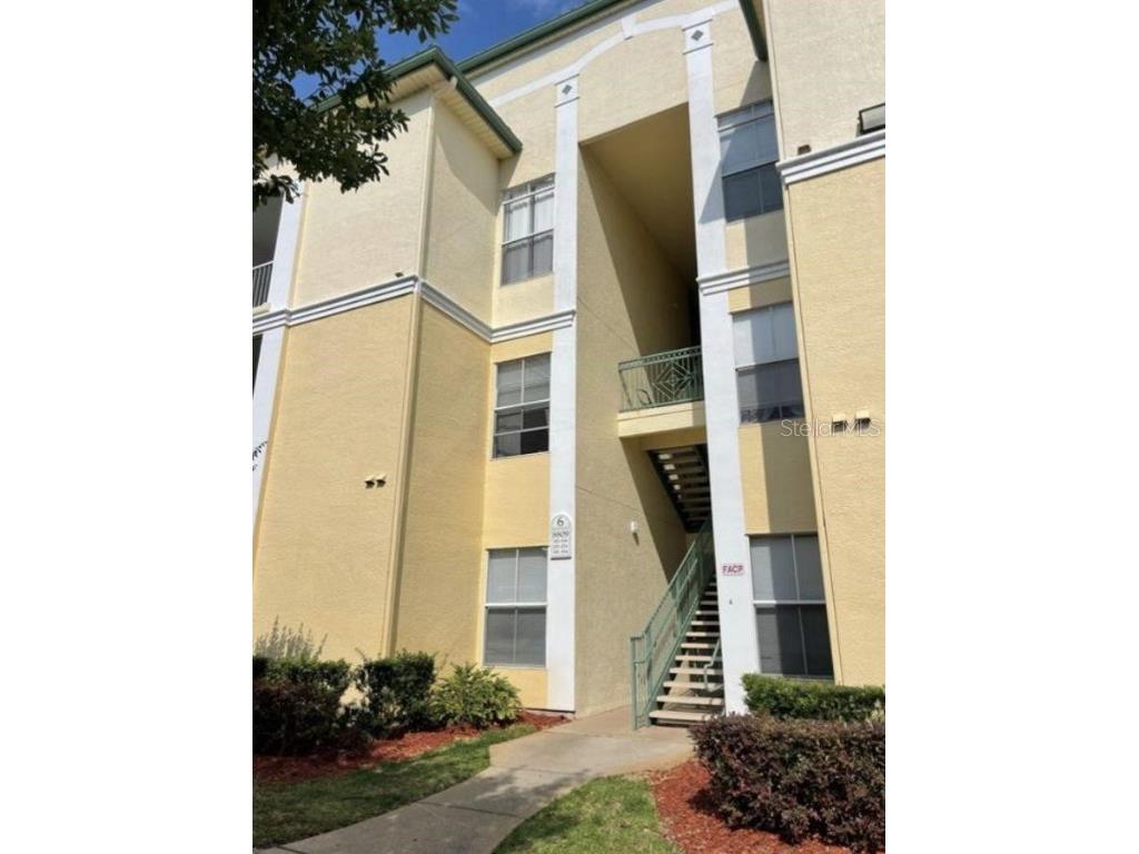 8811 Dunes Court #107 Kissimmee FL 34747 O6120593 image1