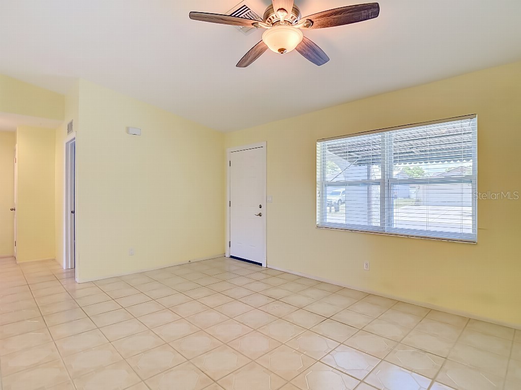 8811 Martinique Lane Port Richey FL 34668 TB8517895 image10