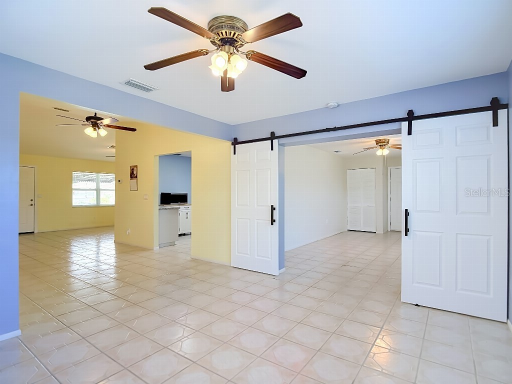 8811 Martinique Lane Port Richey FL 34668 TB8517895 image21