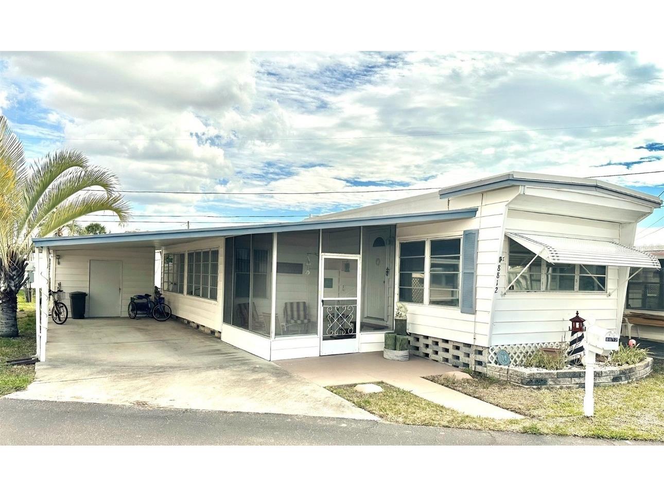 8812 44th Avenue N #150 Saint Petersburg FL 33709 - TAMPA BAY U8231244 image1