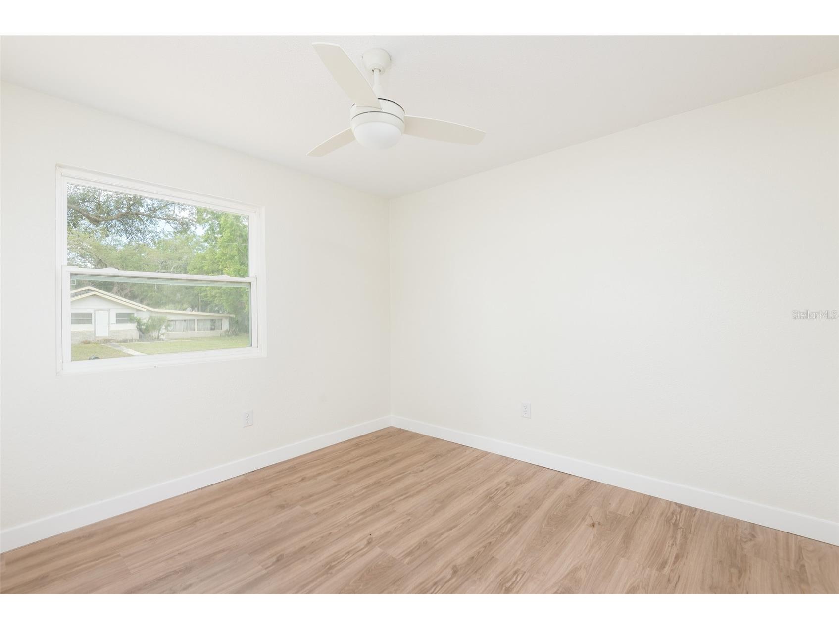 8812 Dyer Road Riverview FL 33578 TB8496292 image16