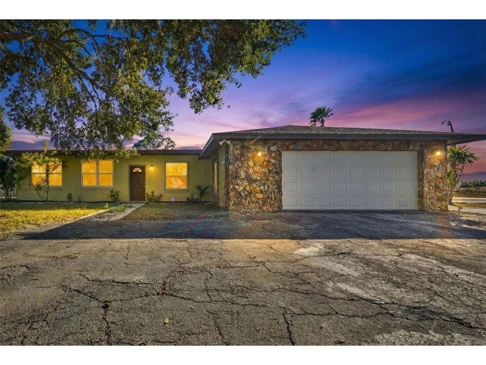 8812 Oakwood Drive Lake Wales FL 33898 O6376340 image1