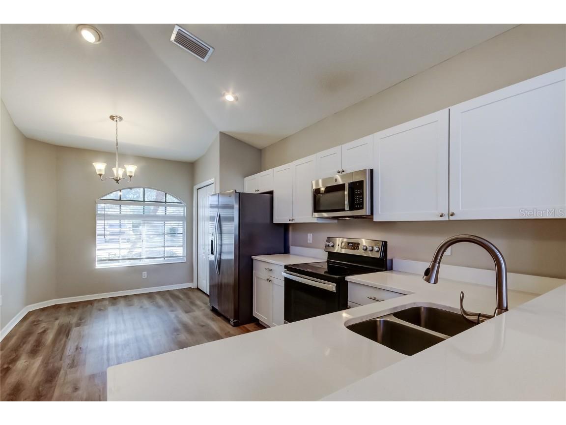 8813 Founders Circle Palmetto FL 34221 TB8452947 image12