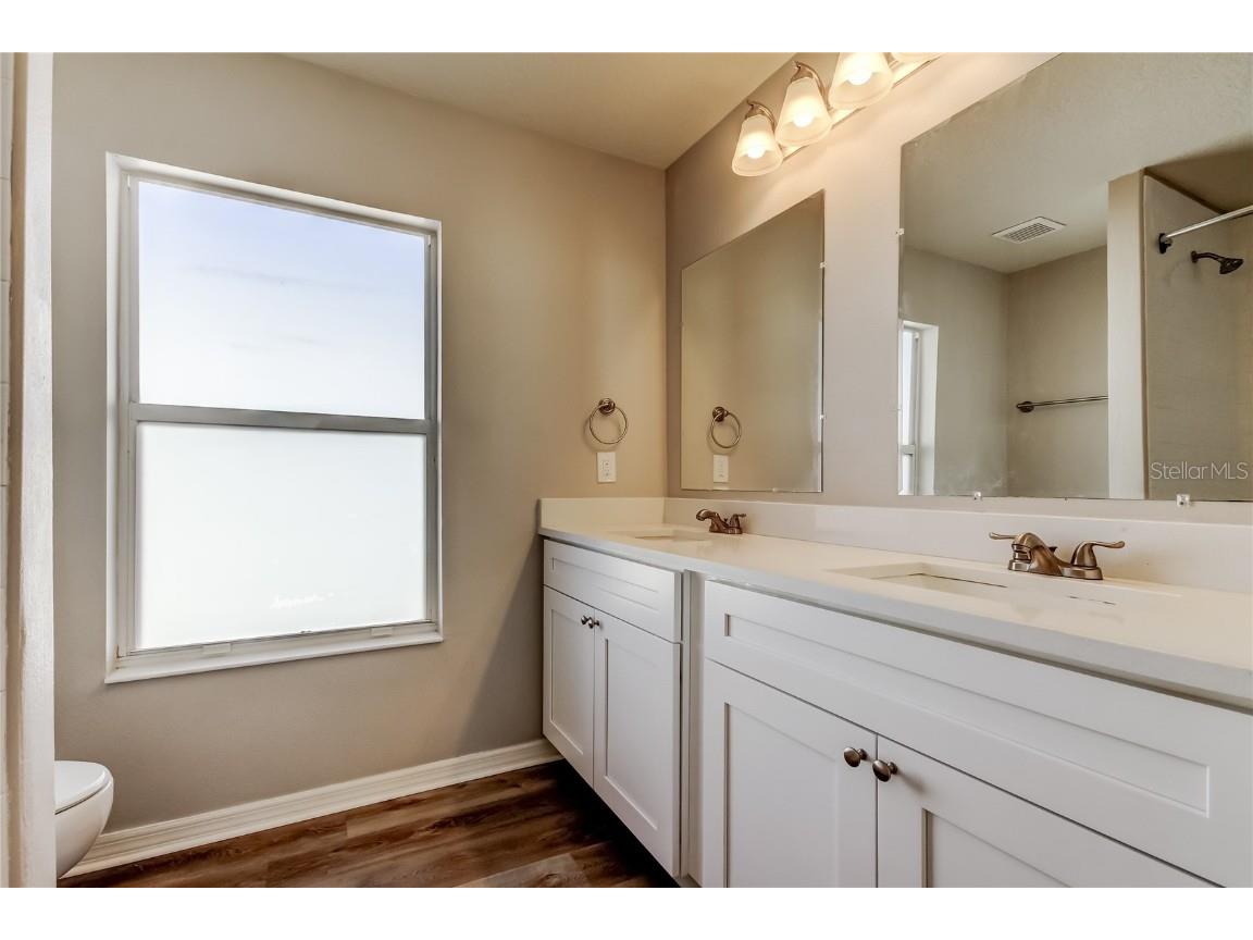 8813 Founders Circle Palmetto FL 34221 TB8452947 image30