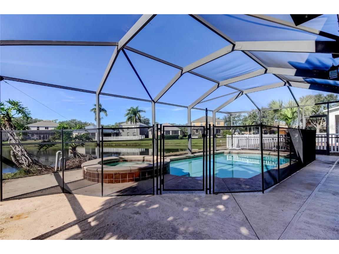 8813 Founders Circle Palmetto FL 34221 TB8452947 image35