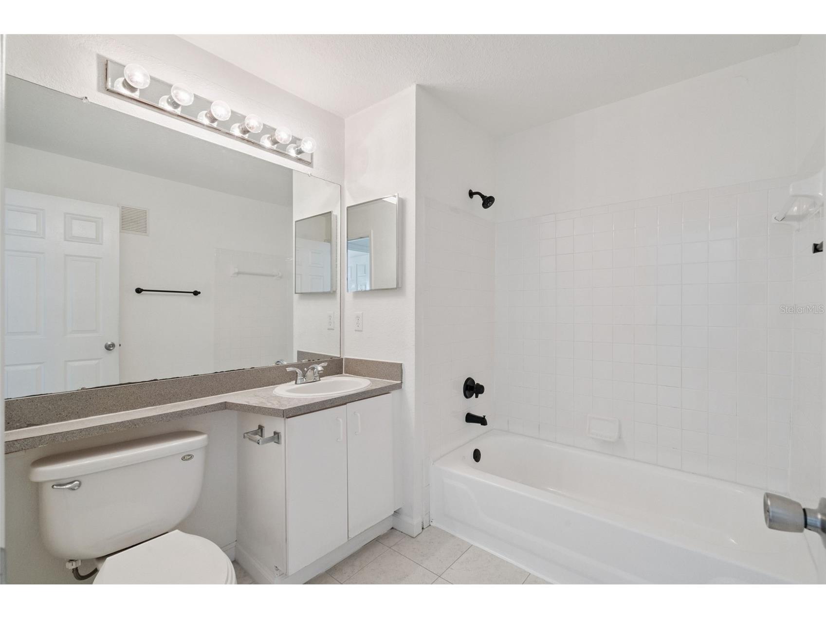 8813 Latrec Avenue #206 Orlando FL 32819 O6406367 image12
