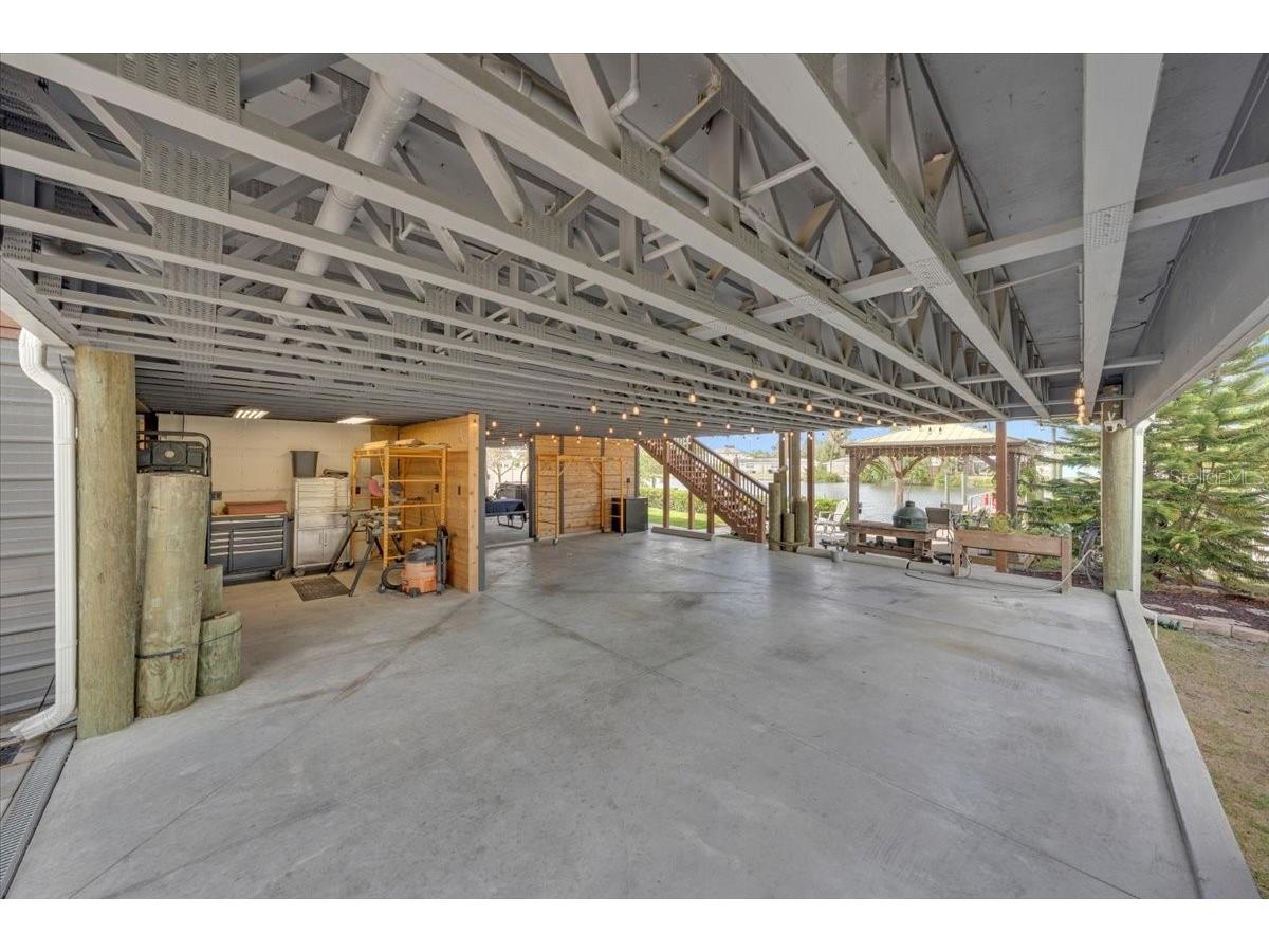 8813 S Lagoon Street Tampa FL 33615 TB8495096 image43