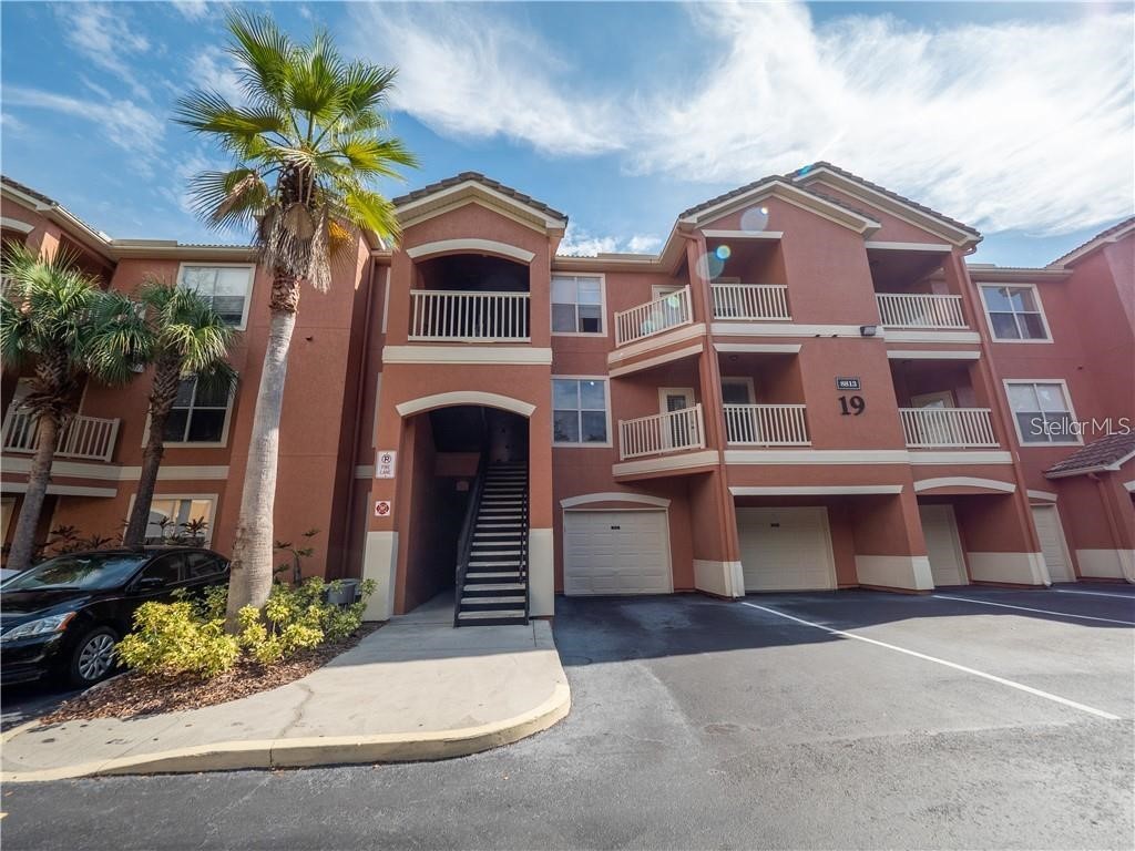 8813 Villa View Circle #203 Orlando FL 32821 O6166647 image1