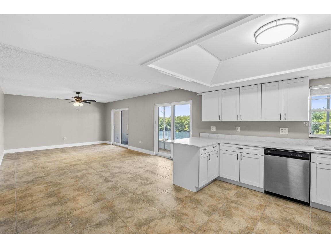 8815 Bay Pointe Drive #106 Tampa FL 33615 - WOODS CREEK TB8450766 image6