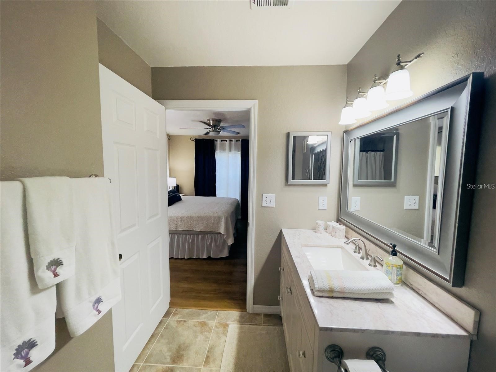 8815 Manor Loop #104 Lakewood Ranch FL 34202 A4656006 image10