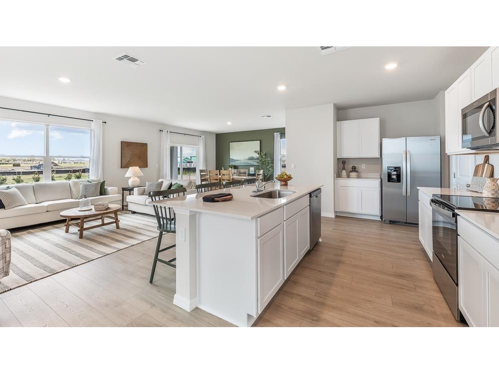 8816 Clear View Street Parrish FL 34219 A4684875 image2