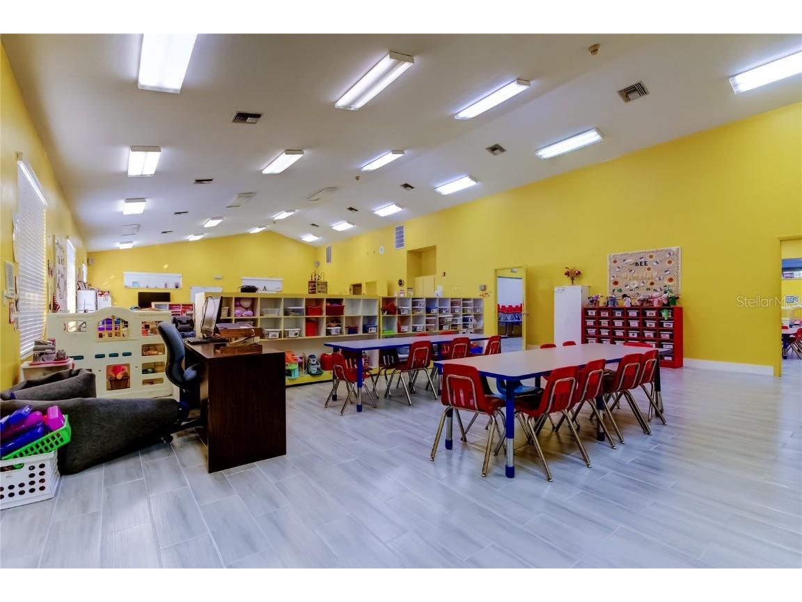 8816 W Robson St Tampa FL 33615 TB8398791 image10