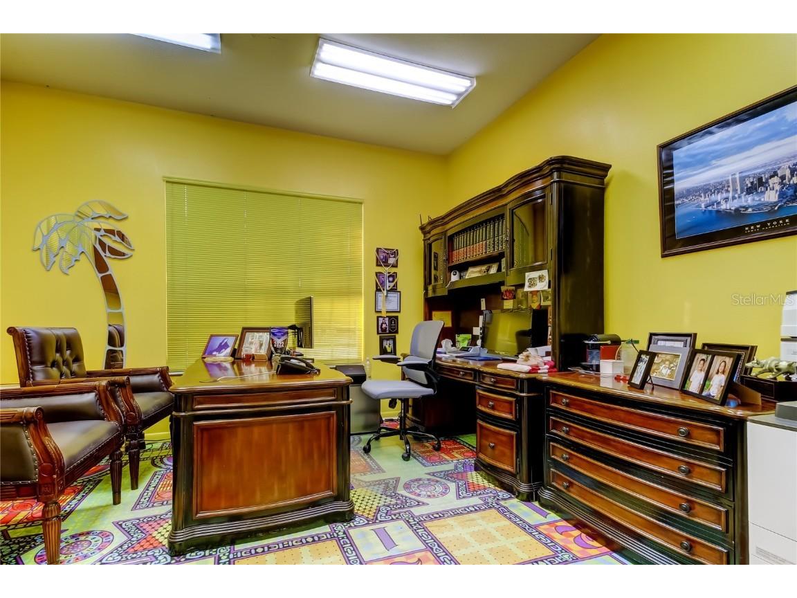 8816 W Robson St Tampa FL 33615 TB8398791 image18