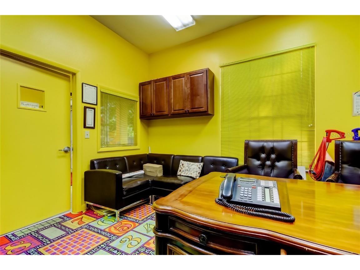 8816 W Robson St Tampa FL 33615 TB8398791 image21