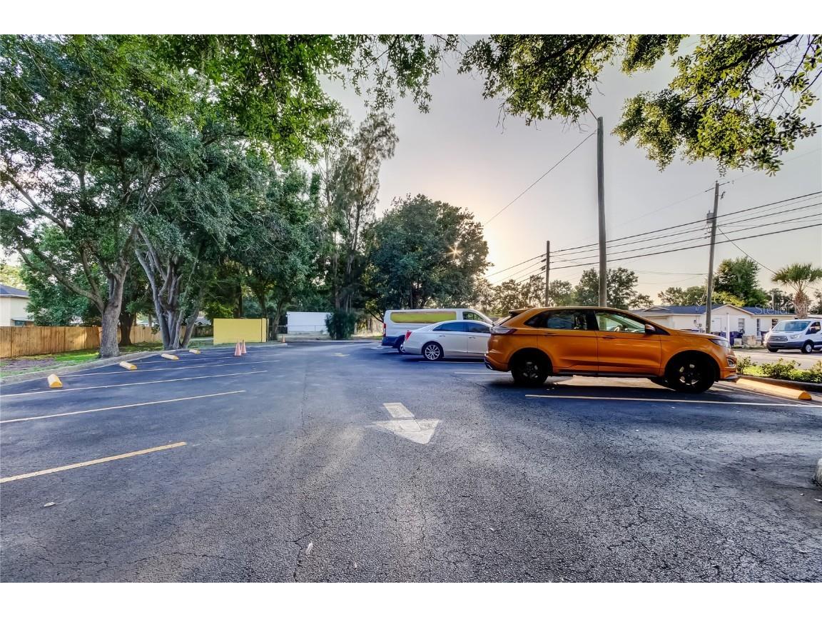 8816 W Robson St Tampa FL 33615 TB8398791 image27