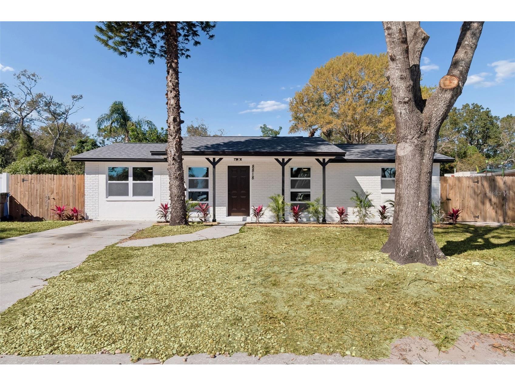 8818 Auburn Way Tampa FL 33615 TB8472433 image1