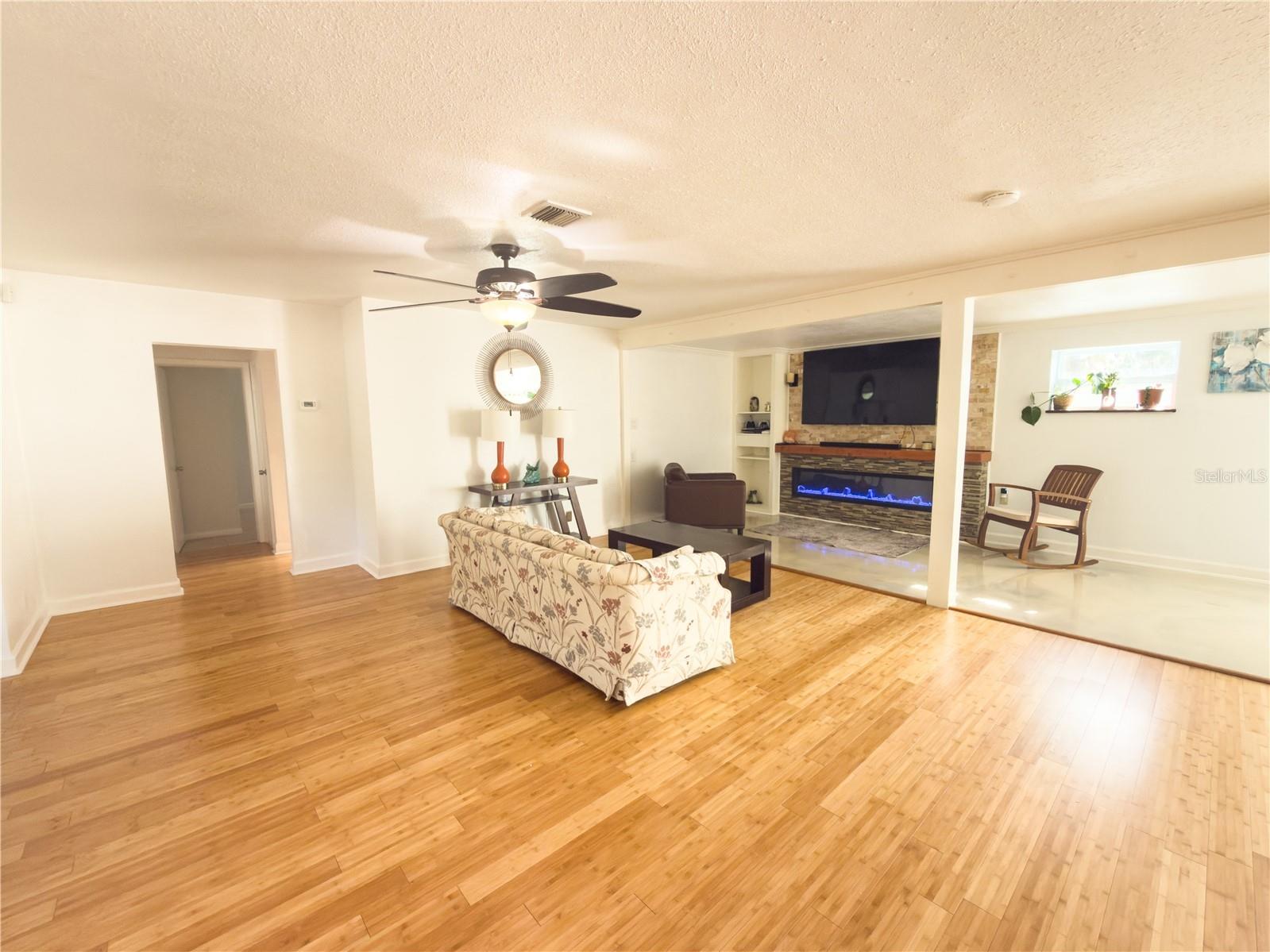 8818 Mathog Road Riverview FL 33578 TB8494385 image28