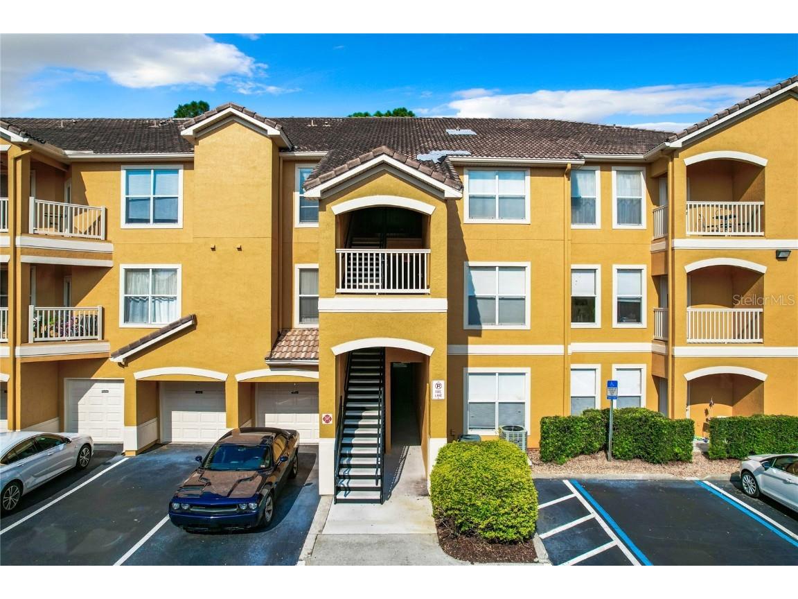 8818 Villa View Circle #304 Orlando FL 32821 O6306593 image1