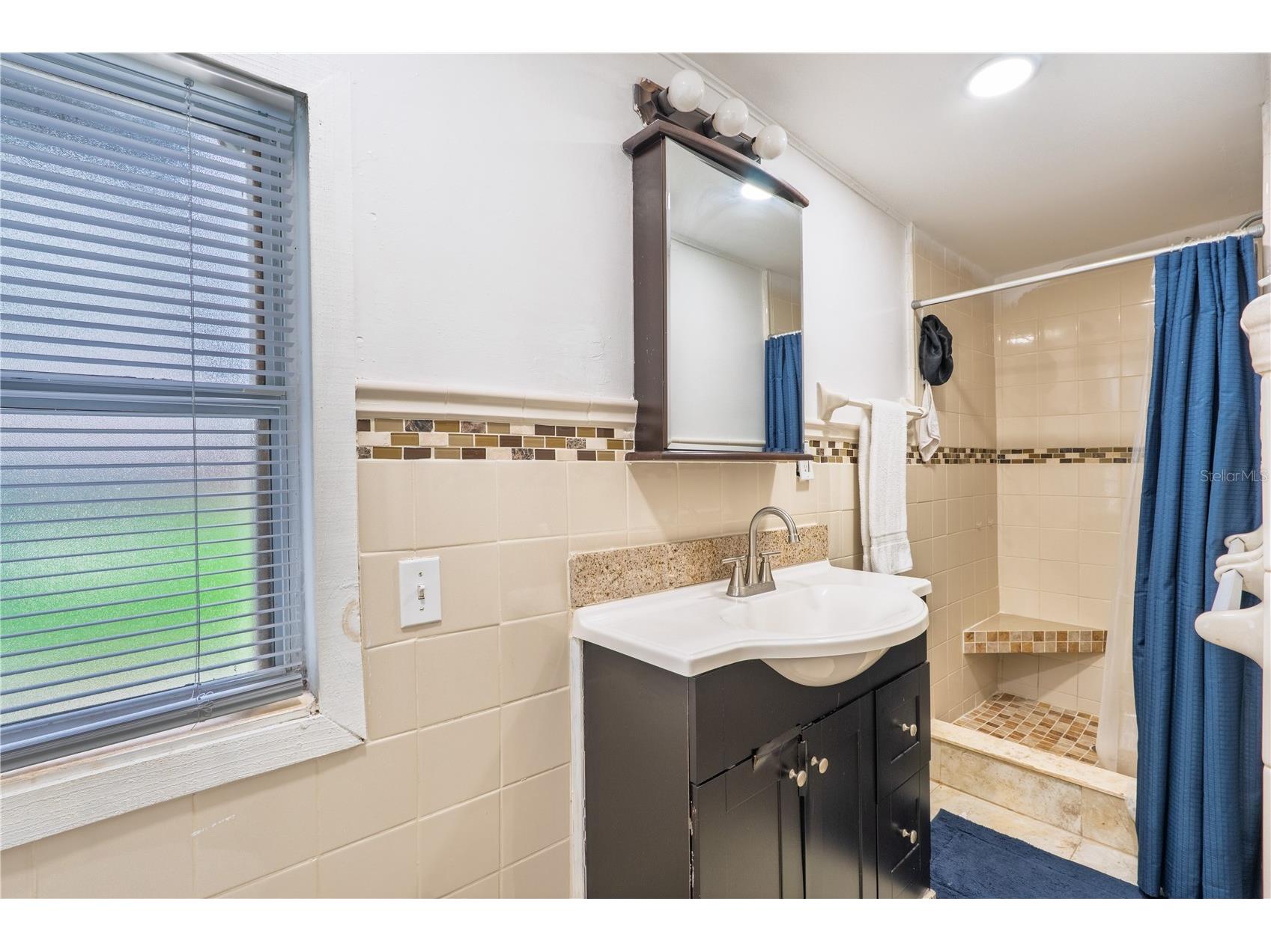 8819 W Broad Street Tampa FL 33615 TB8514674 image10