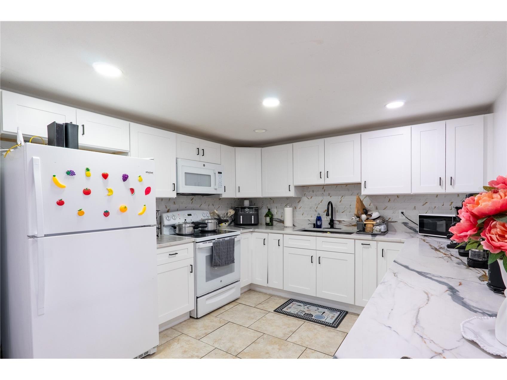 8819 W Broad Street Tampa FL 33615 TB8514674 image4