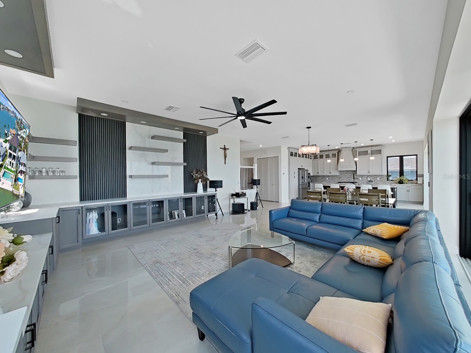 882 Bay Point Drive Madeira Beach FL 33708 TB8502609 image17