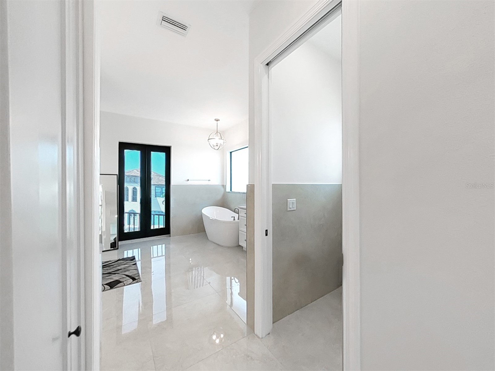 882 Bay Point Drive Madeira Beach FL 33708 TB8502609 image29