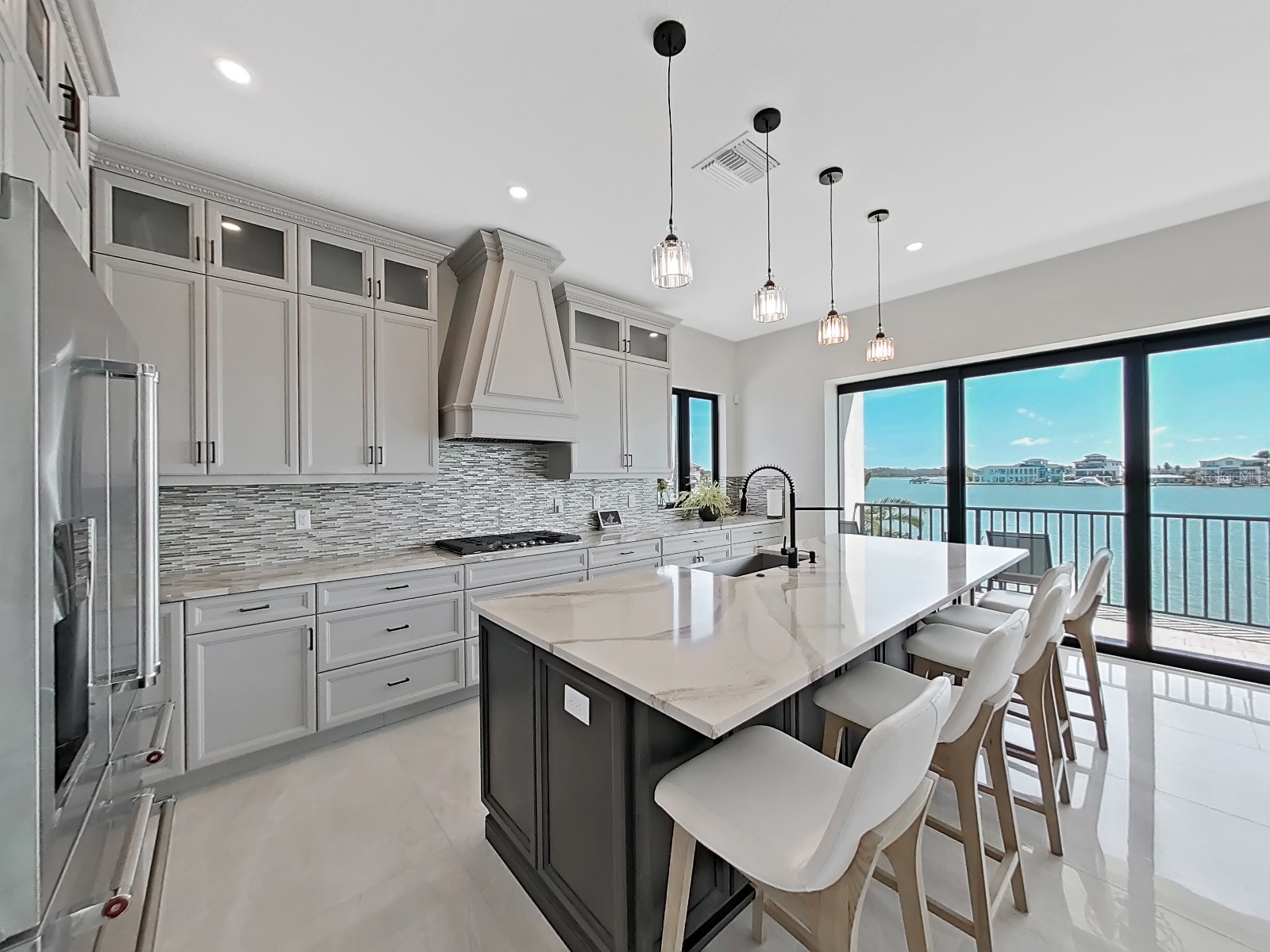 882 Bay Point Drive Madeira Beach FL 33708 TB8502609 image3